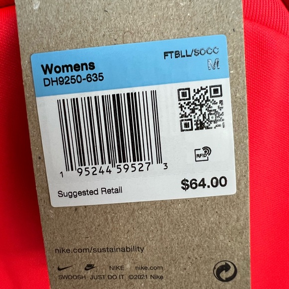 Nike Womens Dri FIT Academy Pro Track Jacket - Picture 15 of 16